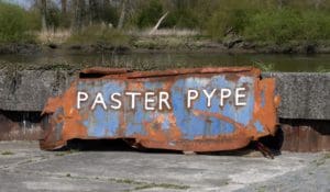 Paster Pype-archief-Op Stoapel